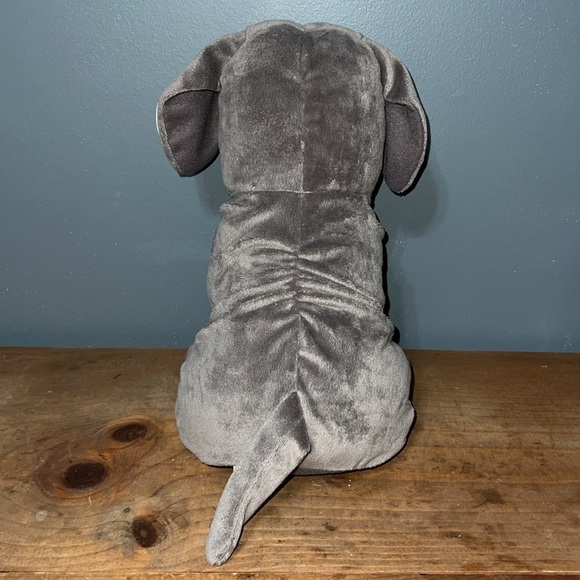 Wizarding World of Harry Potter Hagrid’s dog 13” tall Fang bloody coward dog NWT - Picture 8 of 13